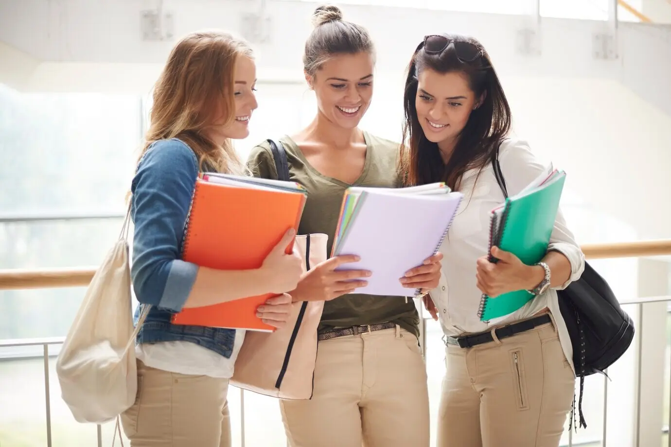 Mit Freunden nach der richtigen Antwort suchen