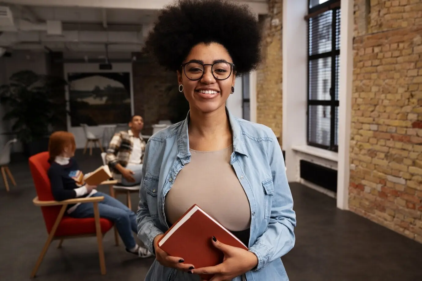 Authentische Szene eines Buchclubs